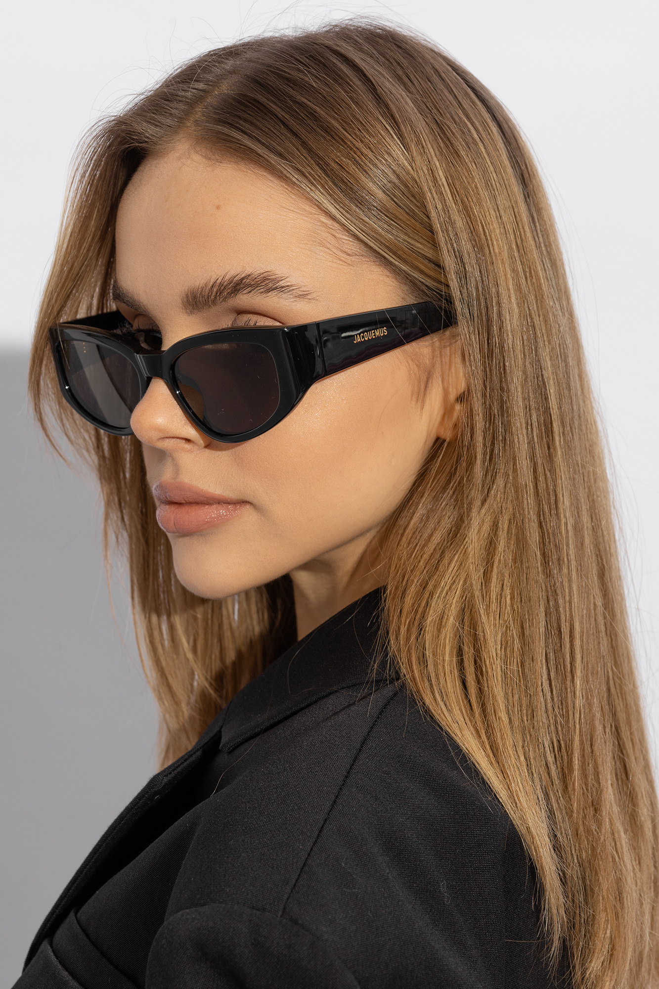 サングラス JACQUEMUS Woman Sunglasses Black JAC15C1SUN BLACK Black Sunglasses Jacquemus - Vitkac AS